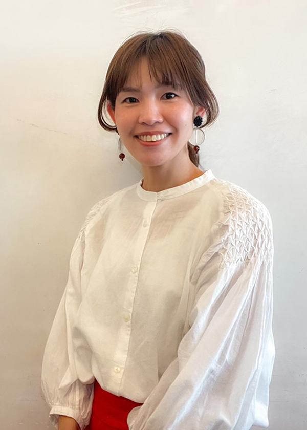 美容室ヌンク スタイリスト　岩井 順子